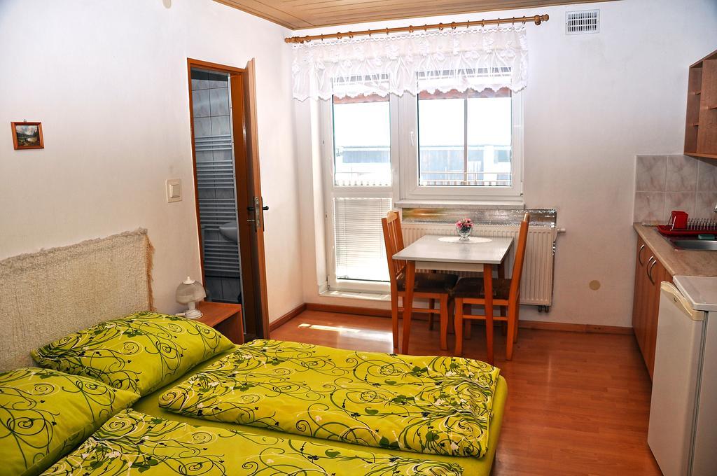 Ubytovanie V Sukromi Habovka Apartman Szoba fotó
